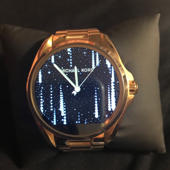 Michael Kors Access
